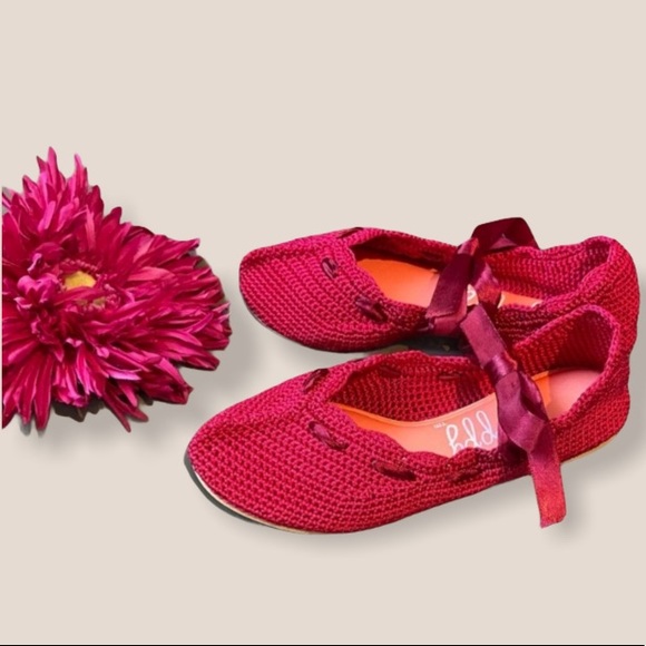 Poppy Lifestyle Shoes - Poppy crochet flats